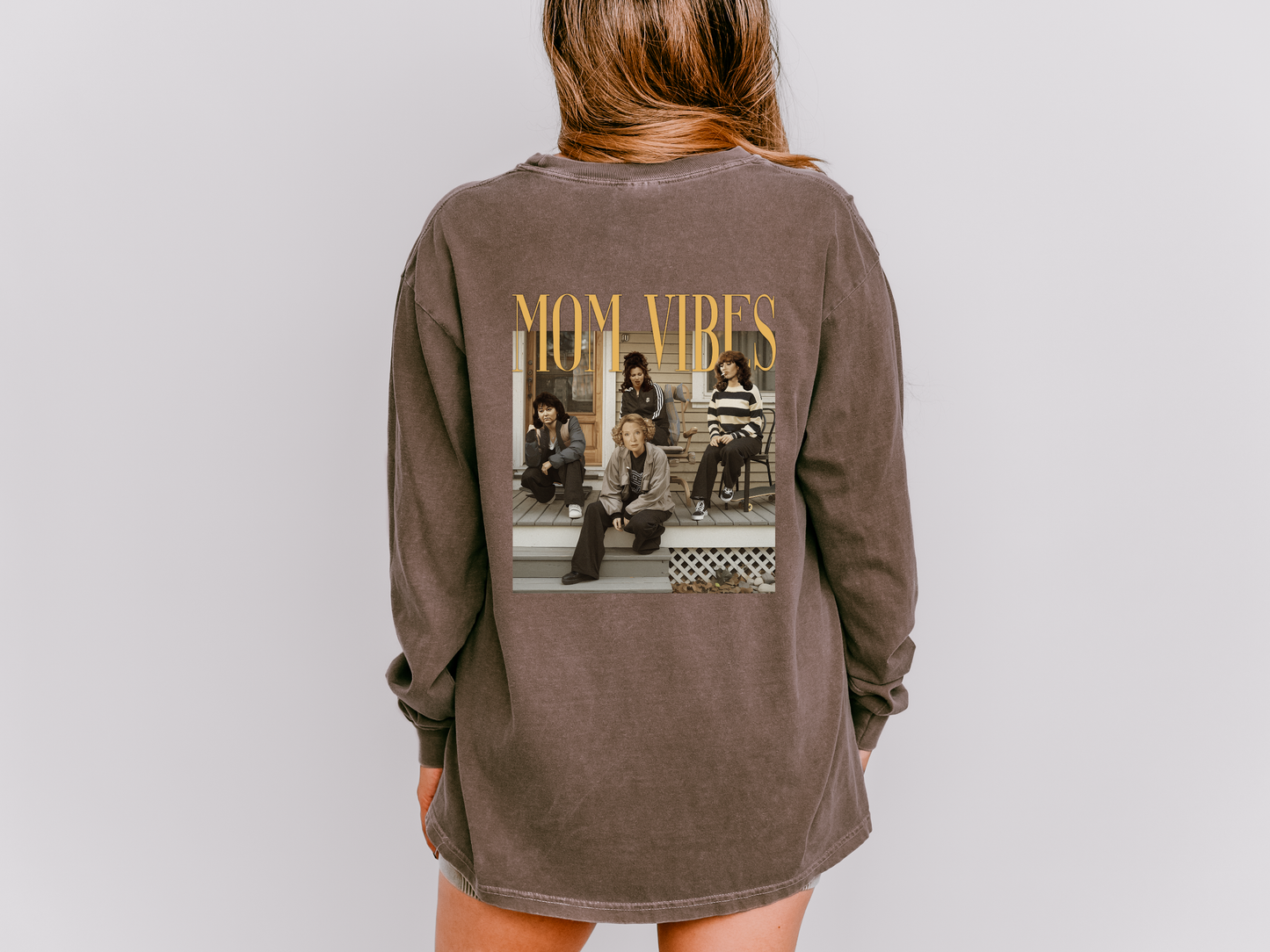 Mom Vibes Long Sleeve Tee – Comfort Colors® Long Sleeve Tee