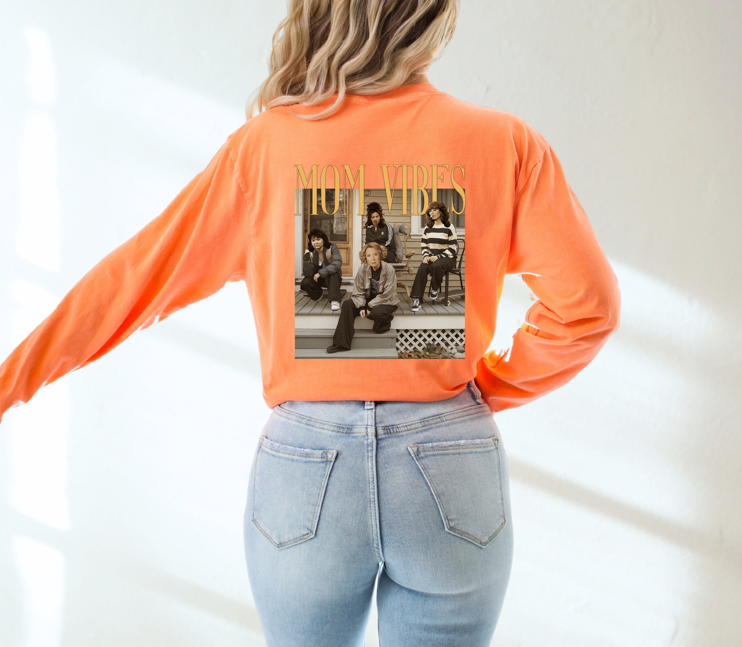 Mom Vibes Long Sleeve Tee – Comfort Colors® Long Sleeve Tee