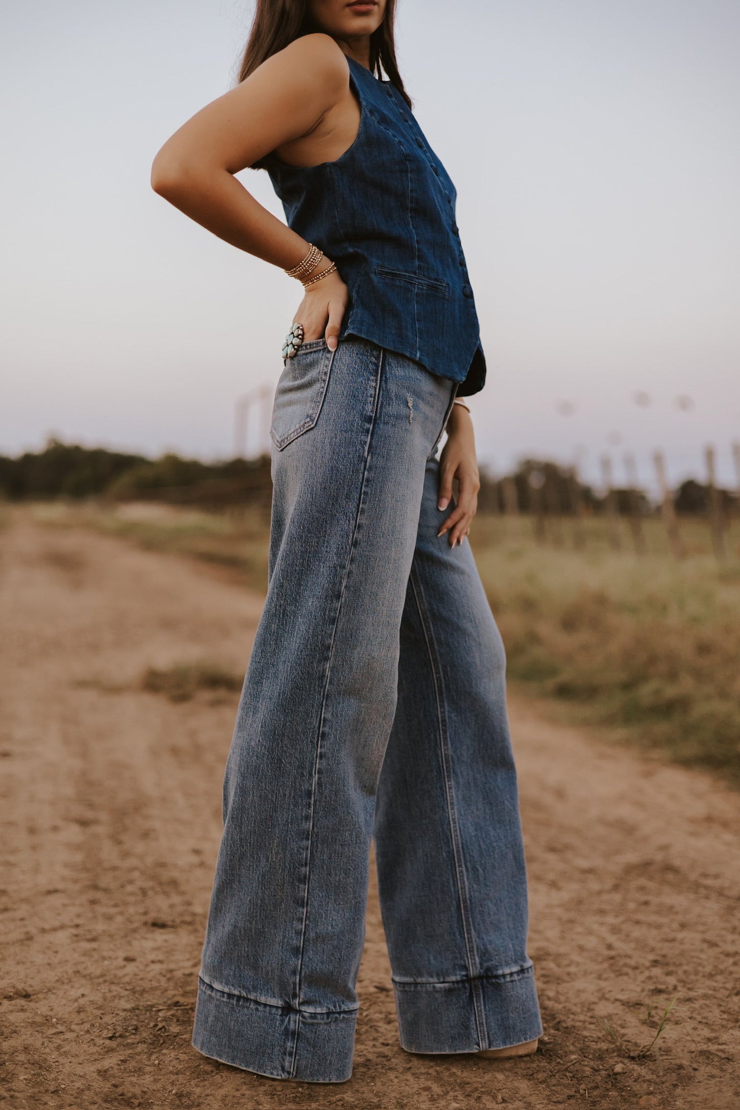 The Cambree Jeans in Medium Wash-7