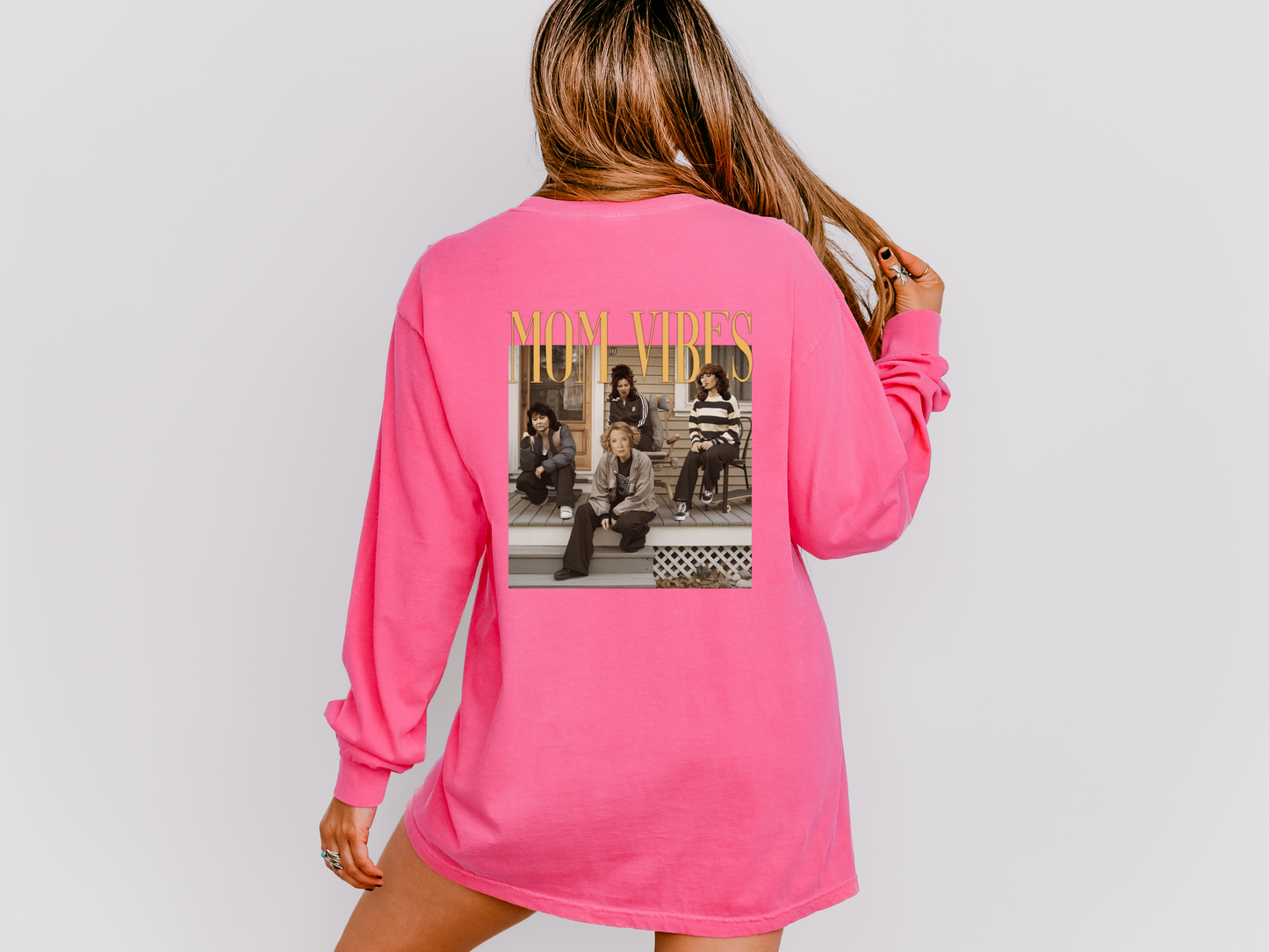 Mom Vibes Long Sleeve Tee – Comfort Colors® Long Sleeve Tee