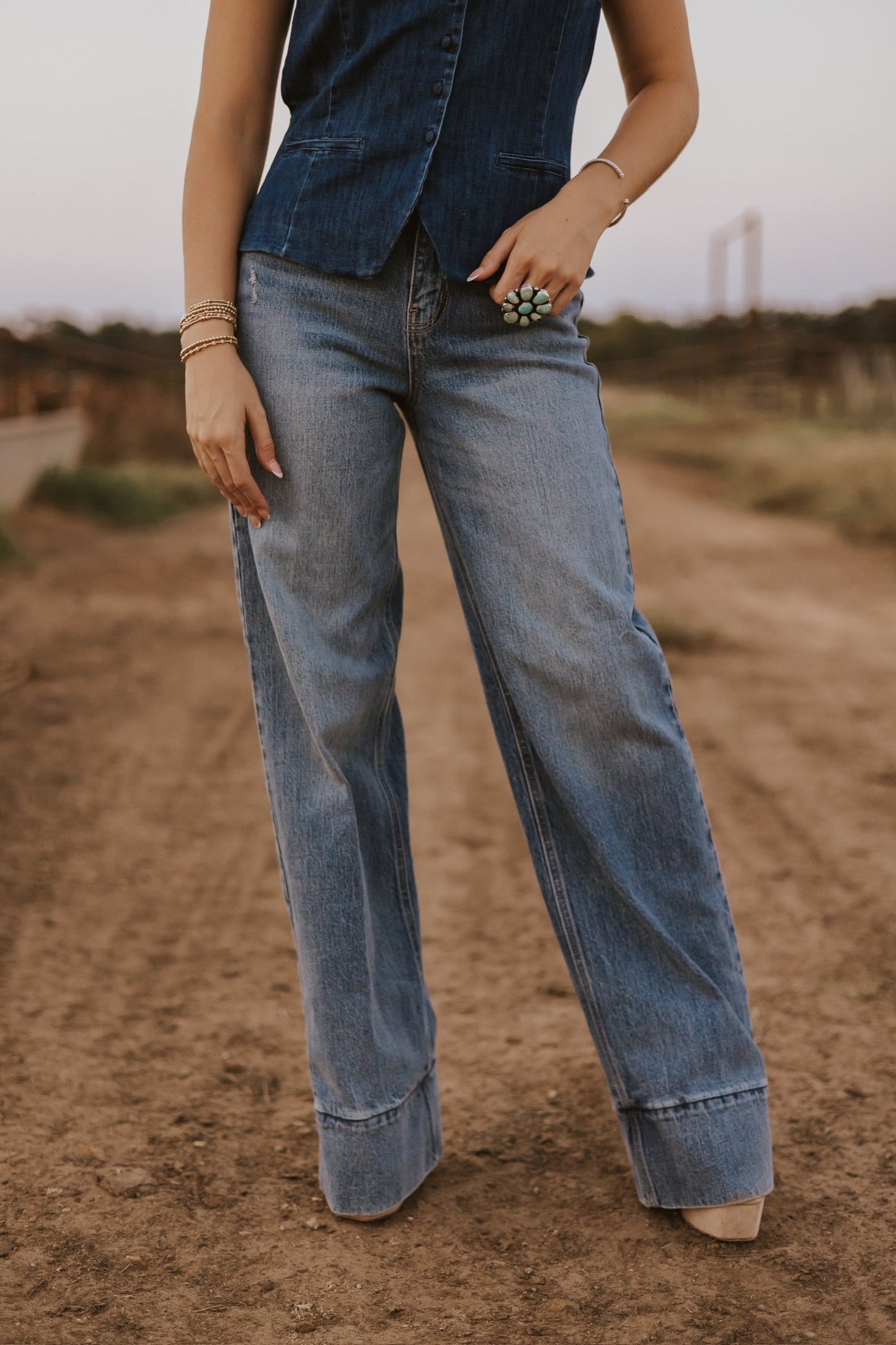 The Cambree Jeans in Medium Wash-7