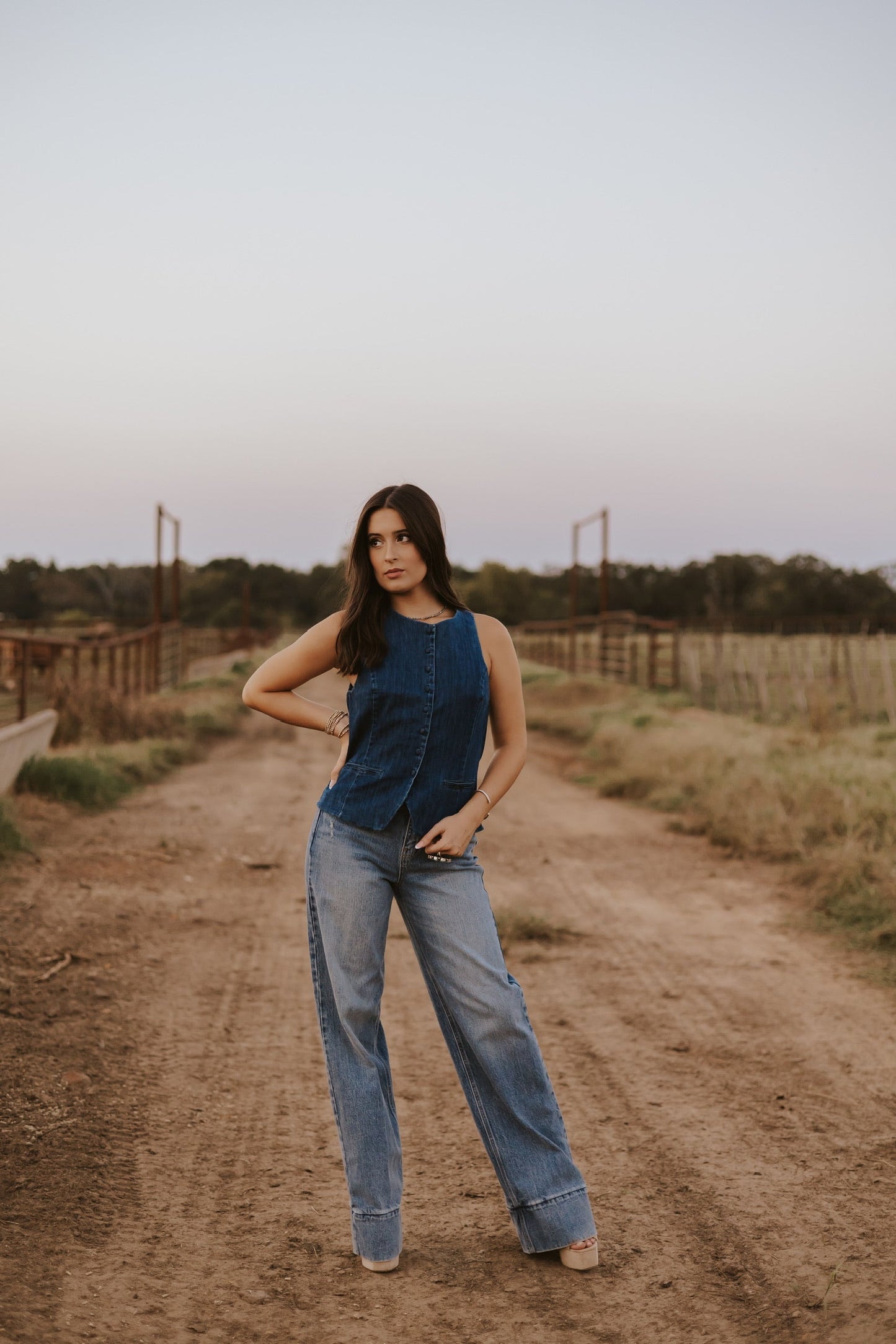 The Cambree Jeans in Medium Wash-7