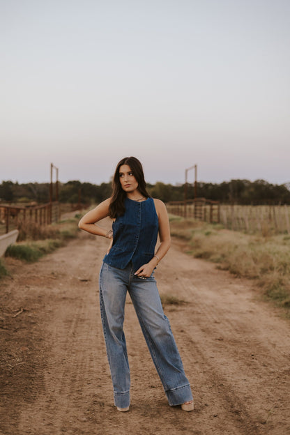 The Cambree Jeans in Medium Wash-7