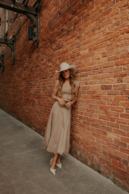 The Barstow Skirt Set